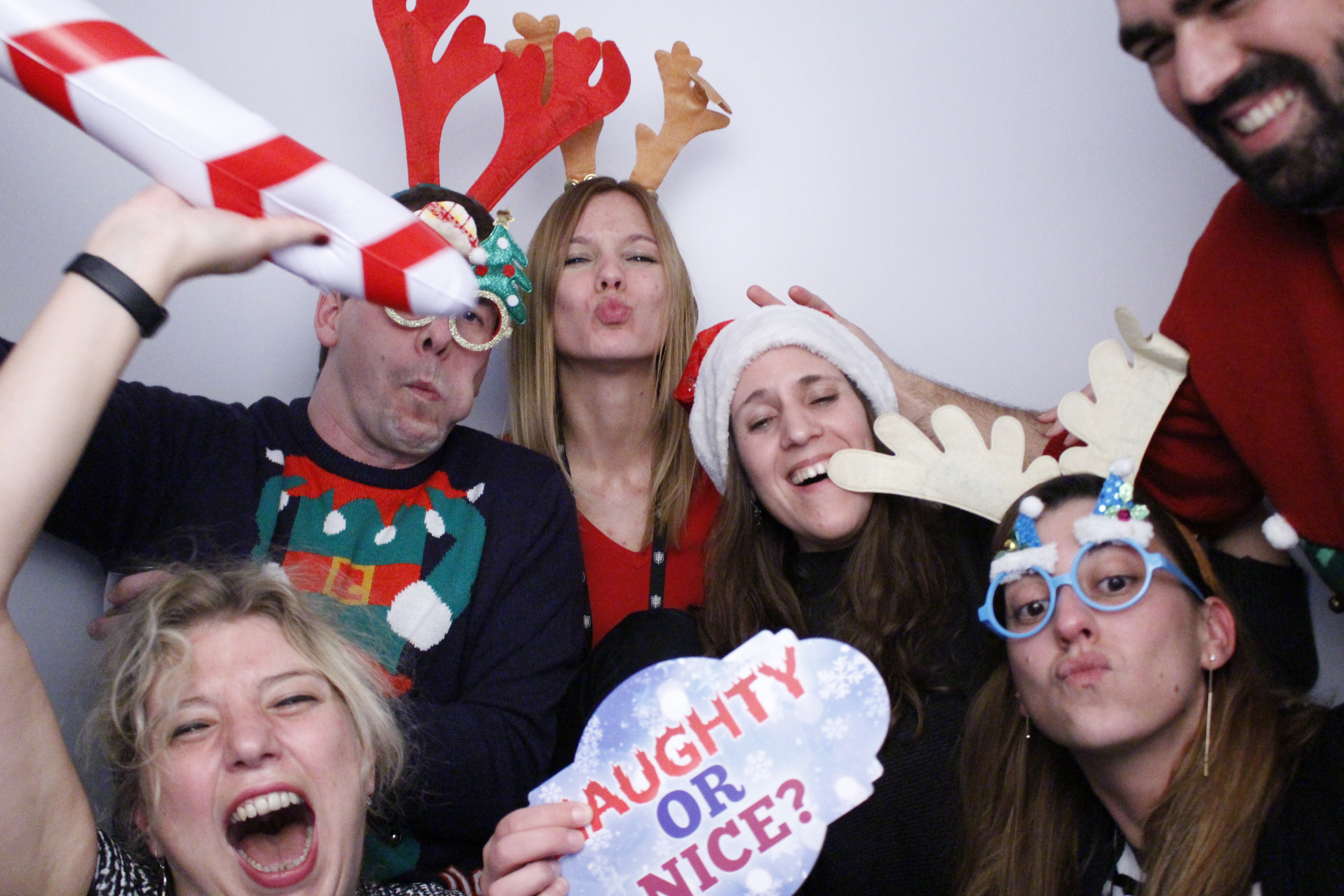 Hult EMBA Year 1 Christmas Dinner | View more photos from the event at gallery.myphotoboothexperience.co.uk/u/MyPhotoBoothExperienceLtd/Hult-EMBA-Year-1-Christmas-Dinner
